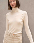 Elizabeth Turtleneck • Natural