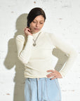 Elizabeth Turtleneck • Natural