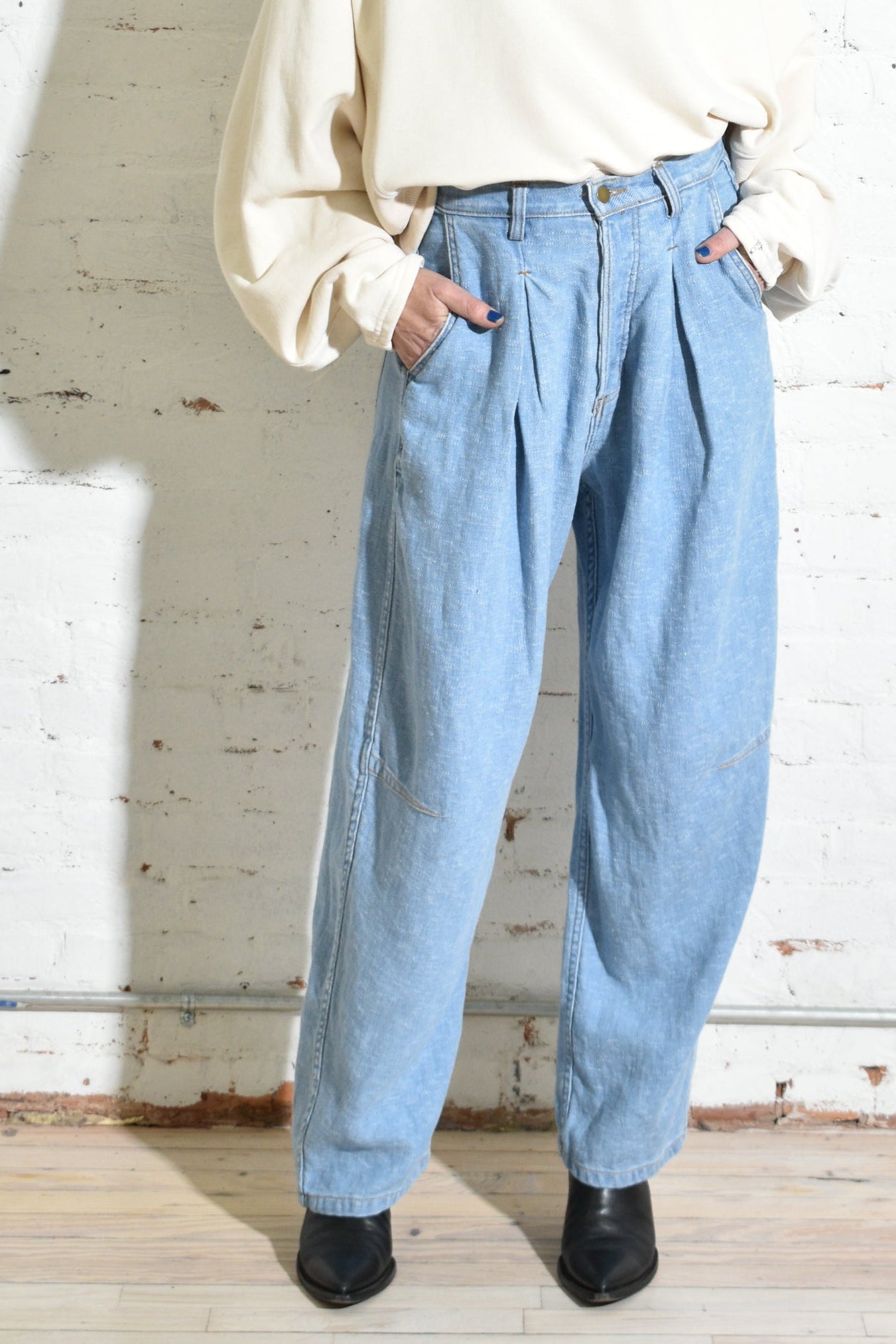 theo trouser in bleach wash