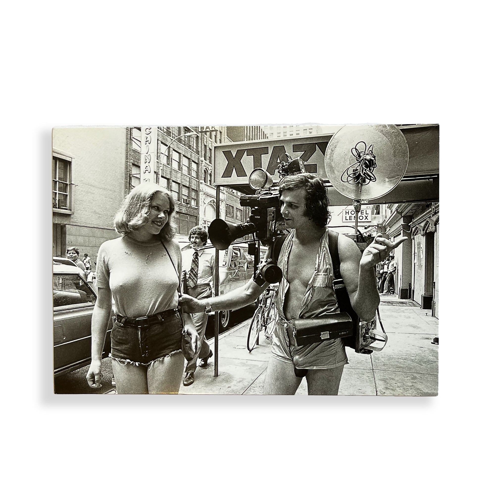 Individual Postcards of New York in the 70&#39;s • Allan Tannenbaum